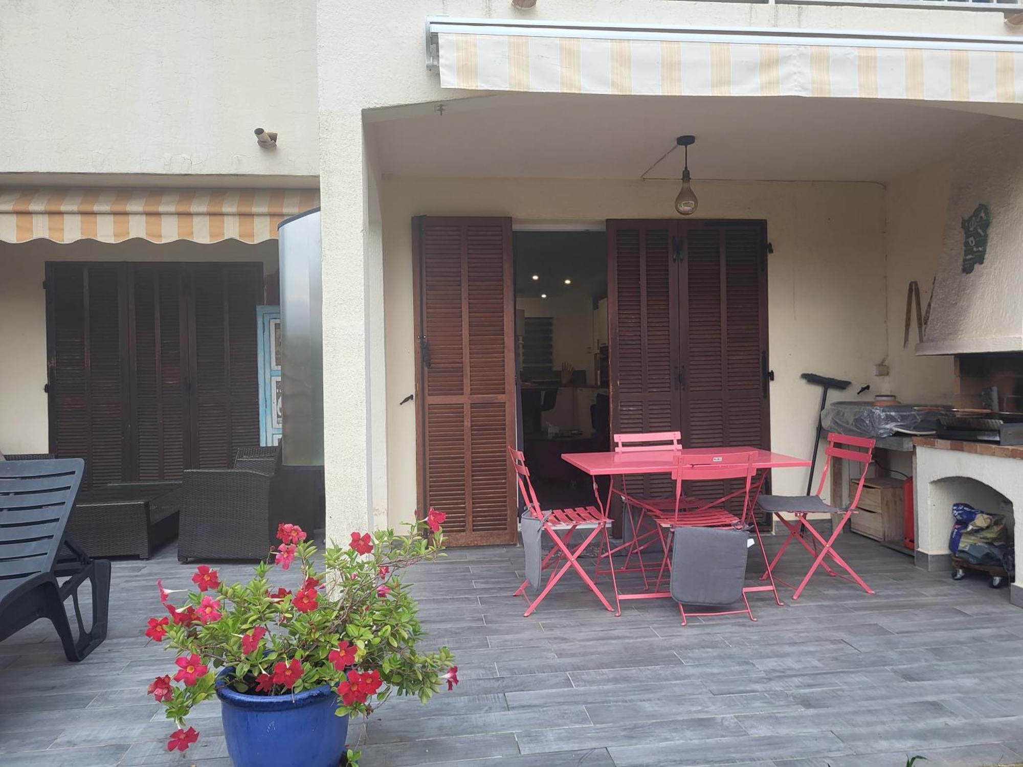 Agay Le Pti Bonheur 60M2 Rez De Jardin, En Bord De Mer Saint-Raphael  Ngoại thất bức ảnh